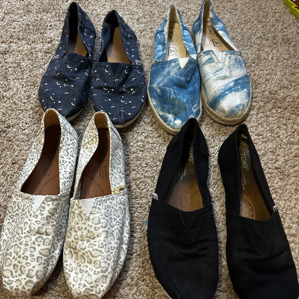 Toms Black and Blue Espadrilles Comfortable Casual Footwear